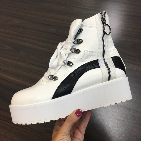 White platform grunge boot - Picture 3 of 7